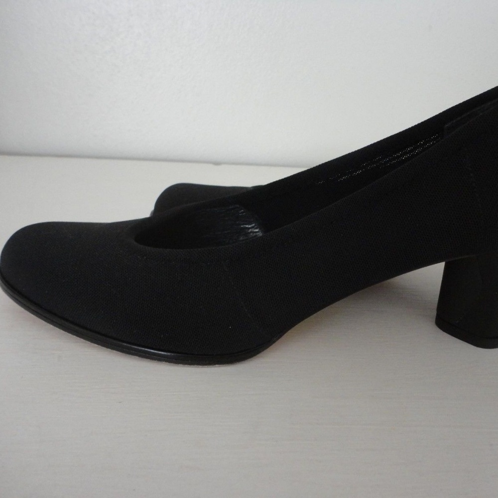 Stuart Weitzman Gauzelle Black Dressy Mesh Slip On